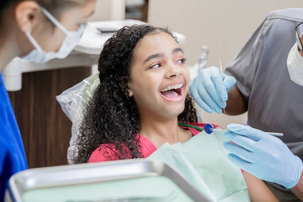 Best Emergency Dental Services for Seniors in Lapeer, MI